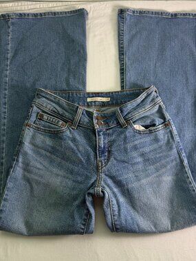 Levi’s Superlow Flare Jeans 26 Light Wash Low Rise Y2K Denim